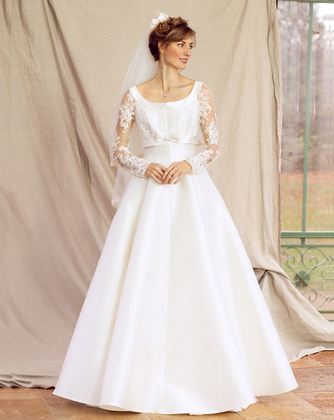 knee length dresses for ladies 80s Backless Fit N Flare Wedding Gown Bridal Dress Jessica McClintock –  Vintage Fashion Library main image 0