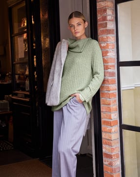 Pull en tricot n°103 | Burda Style 12/25 | Patron PDF