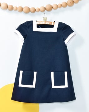 Vestido para niña #133 | Burda Style 04/2016 | Patrón de costura PDF