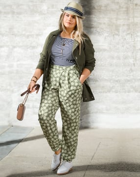 broek #122 | Burda Style 03/2017 | PDF naaipatronen