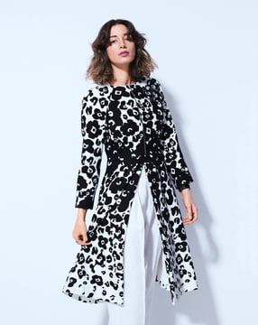 boucléstof mantel 104 | Burda Style 03/18 | PDF naaipatronen