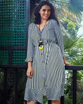 Vestido Plus #124 | Burda Style 03/2019 | Patrón de costura PDF