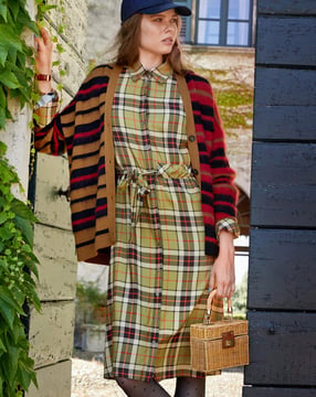 Robe chemisier en twill n°101 | Burda Style 11/21 | Patron de couture PDF