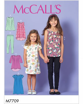 Patrón de costura McCalls para niña Conjunto M7709CHJ