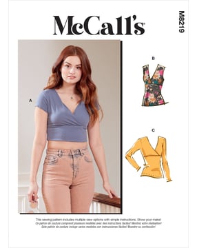 McCall's 8219 - Parte superior - Mujer