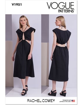 Patron Vogue V1951Y5 Robe midi sophistiquée pour femme, sans manches, avec détails découpés, tailles 44-52