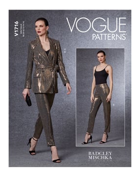 Patron Vogue ensemble femme composé d'un blazer et d'un pantalon #V1716 tailles 34-42