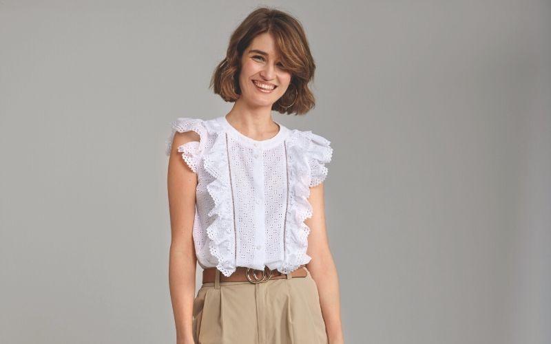 MUST-HAVE: Ruffle Blouse 