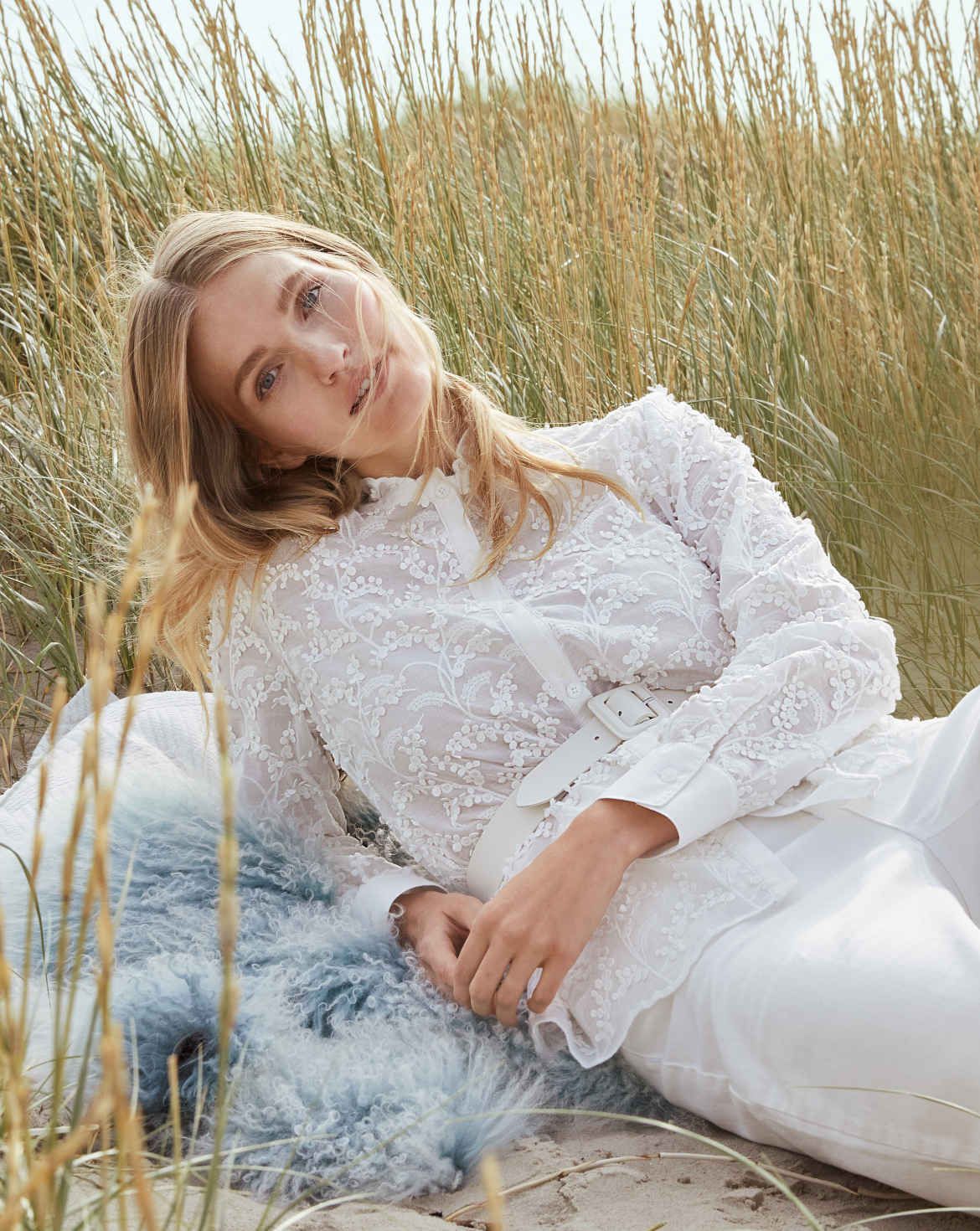 Poplin Blouse 117 | Burda Style 01/22