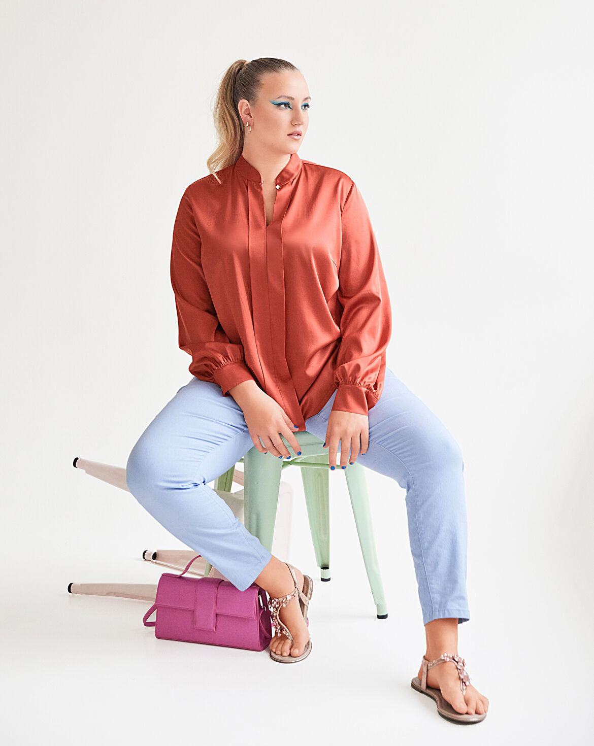 Lace Blouse 414 | Burda Curvy 01/23 Lace Blouse 414 | Burda Curvy 01/23